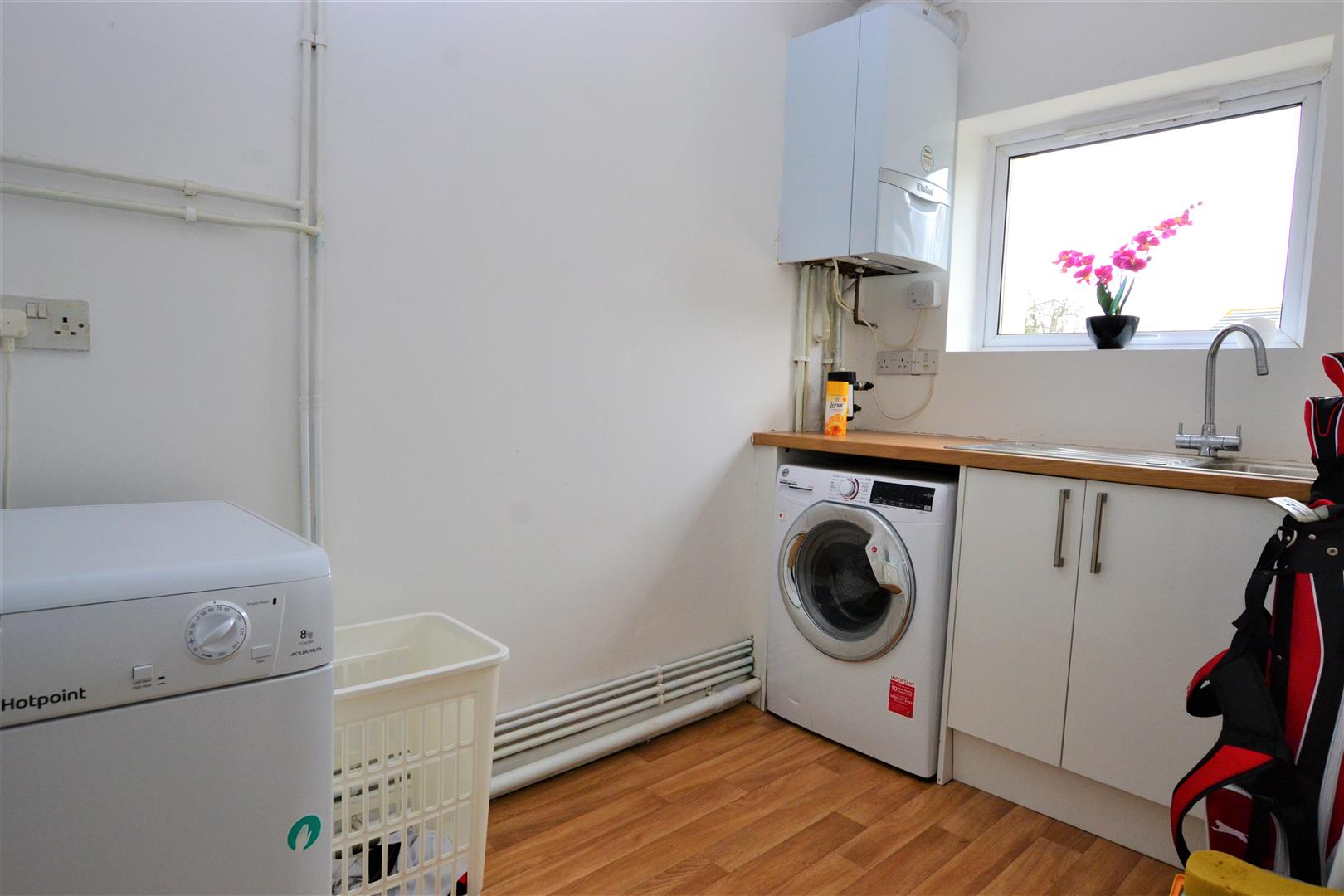 Lodge Lane, Nailsea Gino's Estate Agents